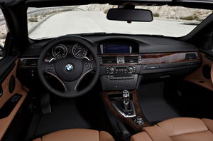 
Intrieur de la BMW 3. 1
 